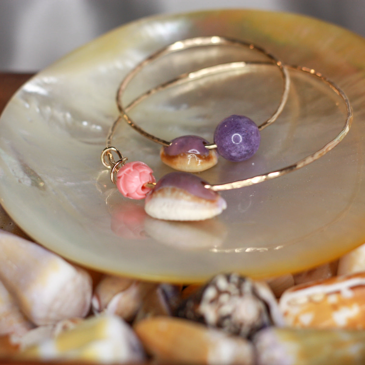 Purple cowrie Bangle – banglesbyjoii