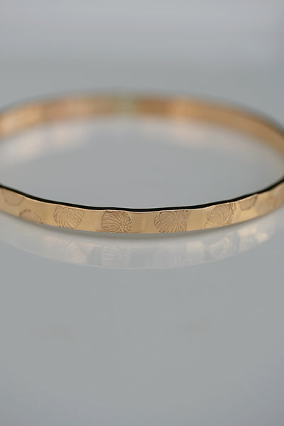 Opihi Stamped Bangle – banglesbyjoii